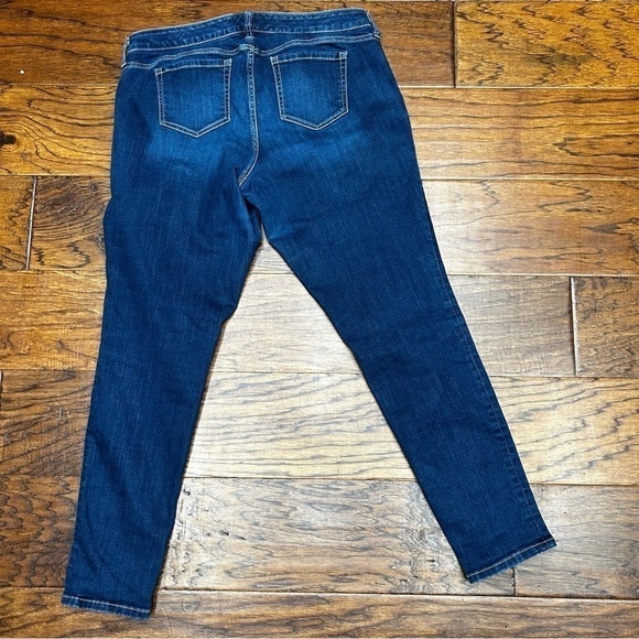 Torrid boyfriend denim jeans - Picture 3 of 7